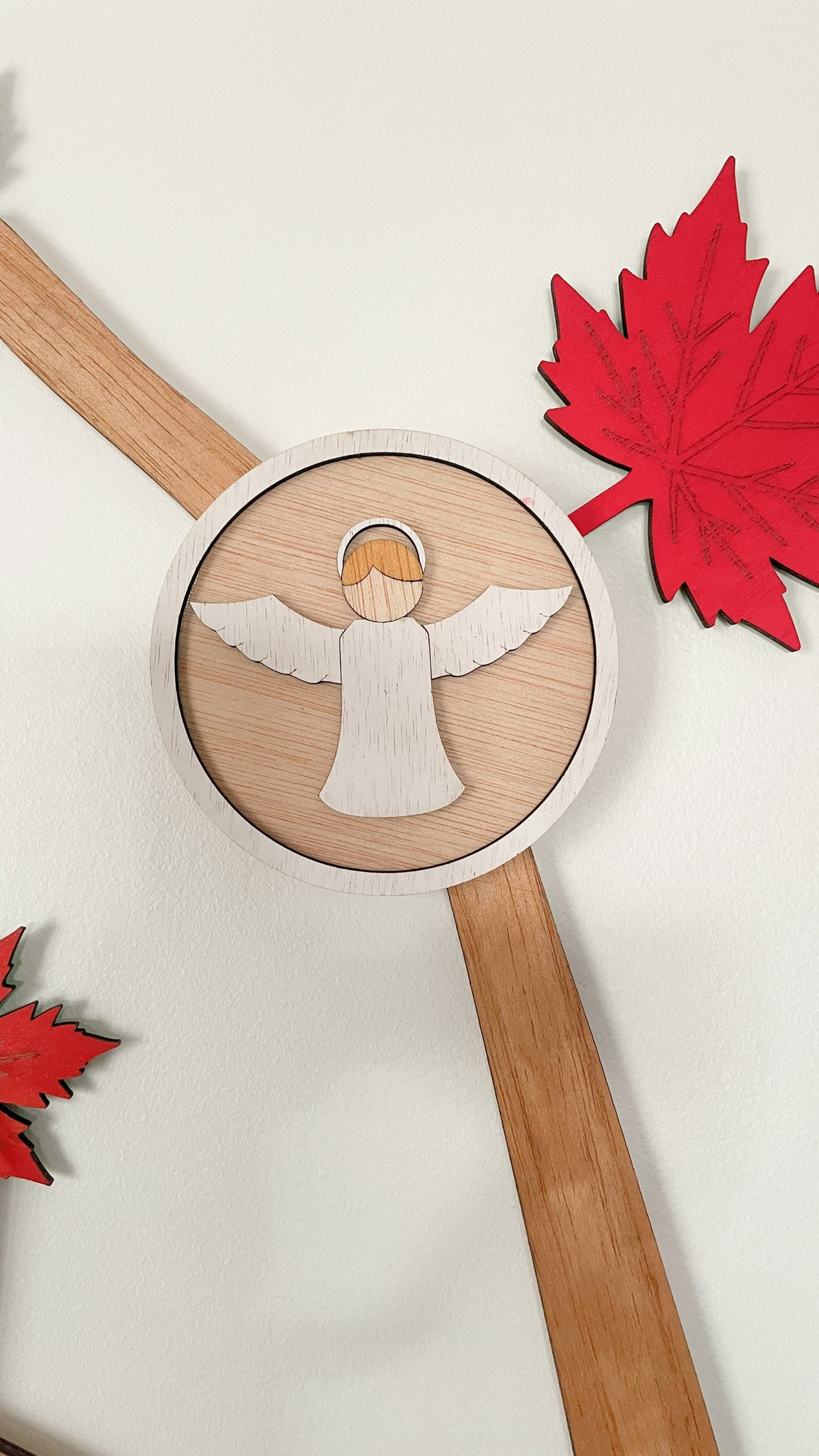 Knot Cover - Magnetic Decorative element for Branching Families Wall Tree – Squirrel, Angel, Bird Nest or Wood Knot – Light or Dark Wood